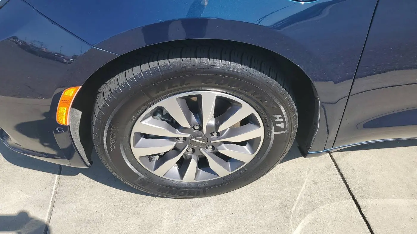 2021 Chrysler Pacifica 2C4RC1L79MR605966