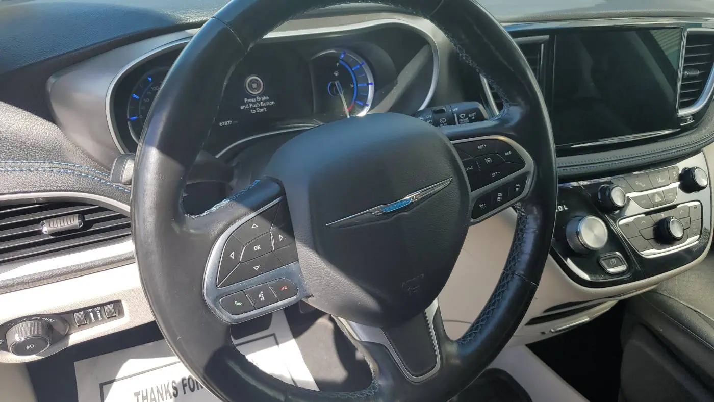 2021 Chrysler Pacifica 2C4RC1L79MR605966