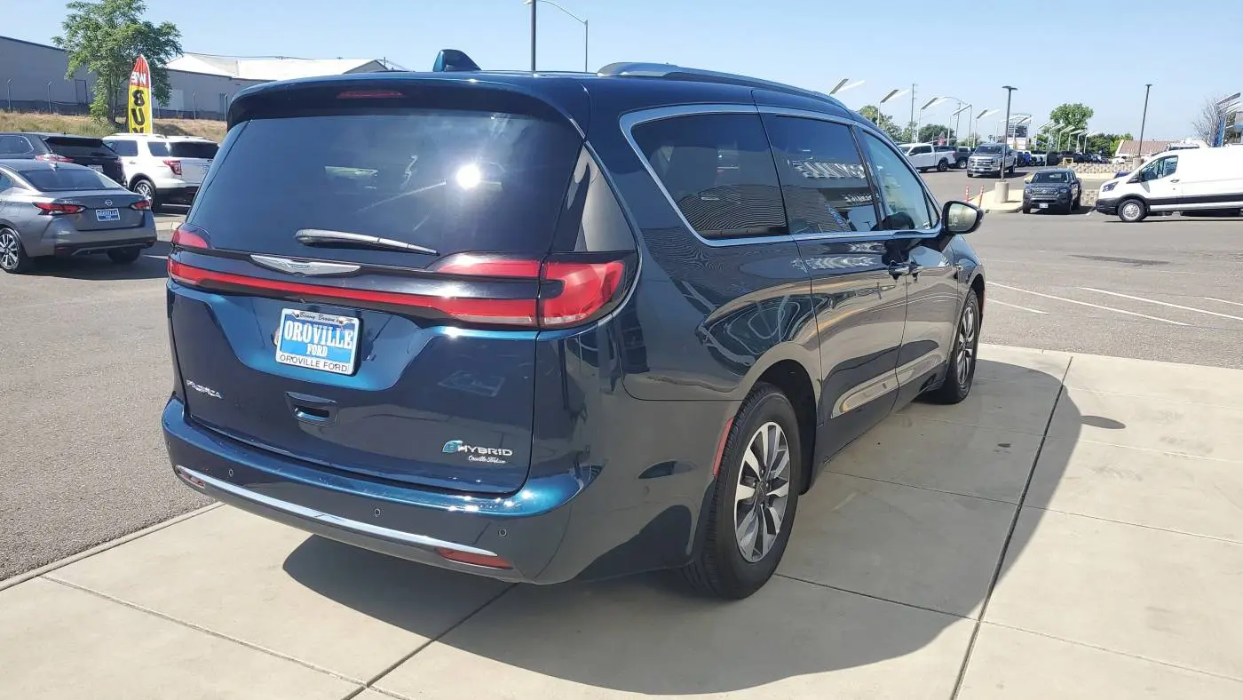 2021 Chrysler Pacifica 2C4RC1L79MR605966