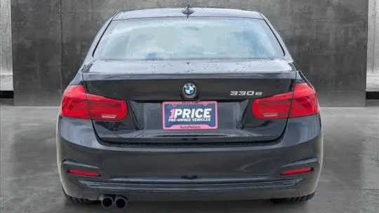 2018 BMW 3 Series WBA8E1C50JA165623