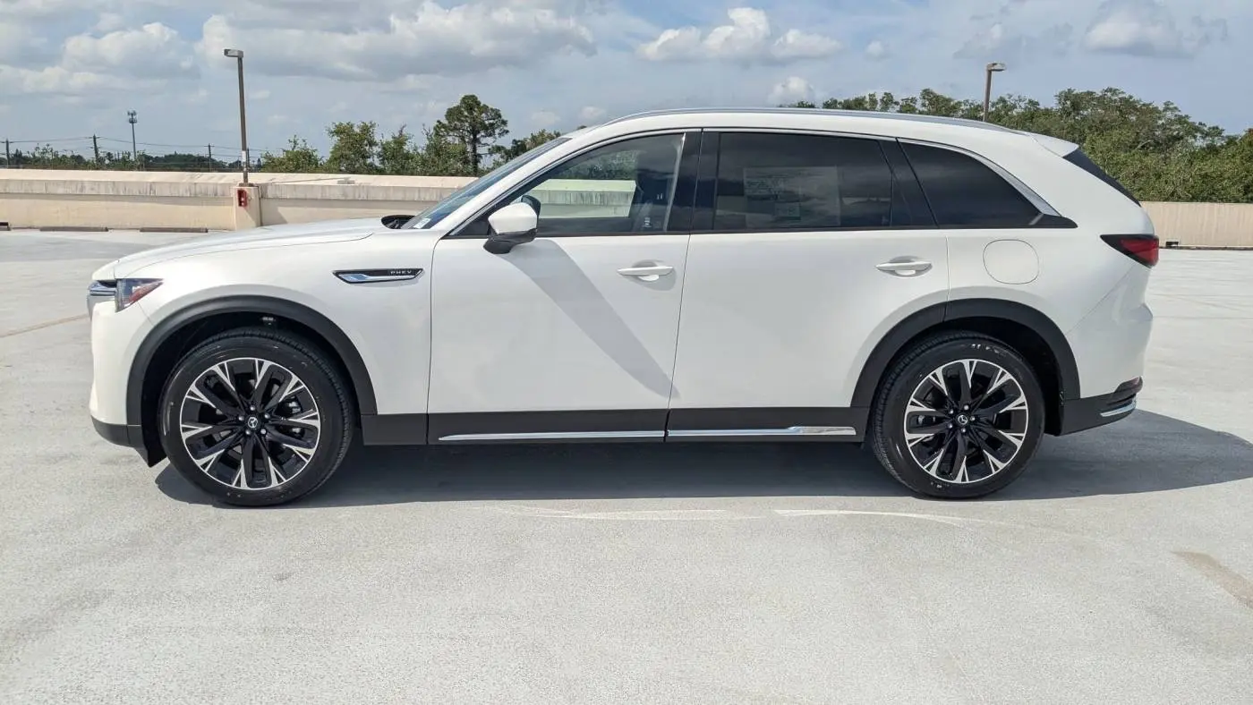 2025 Mazda CX-90 JM3KKEHA8S1230354