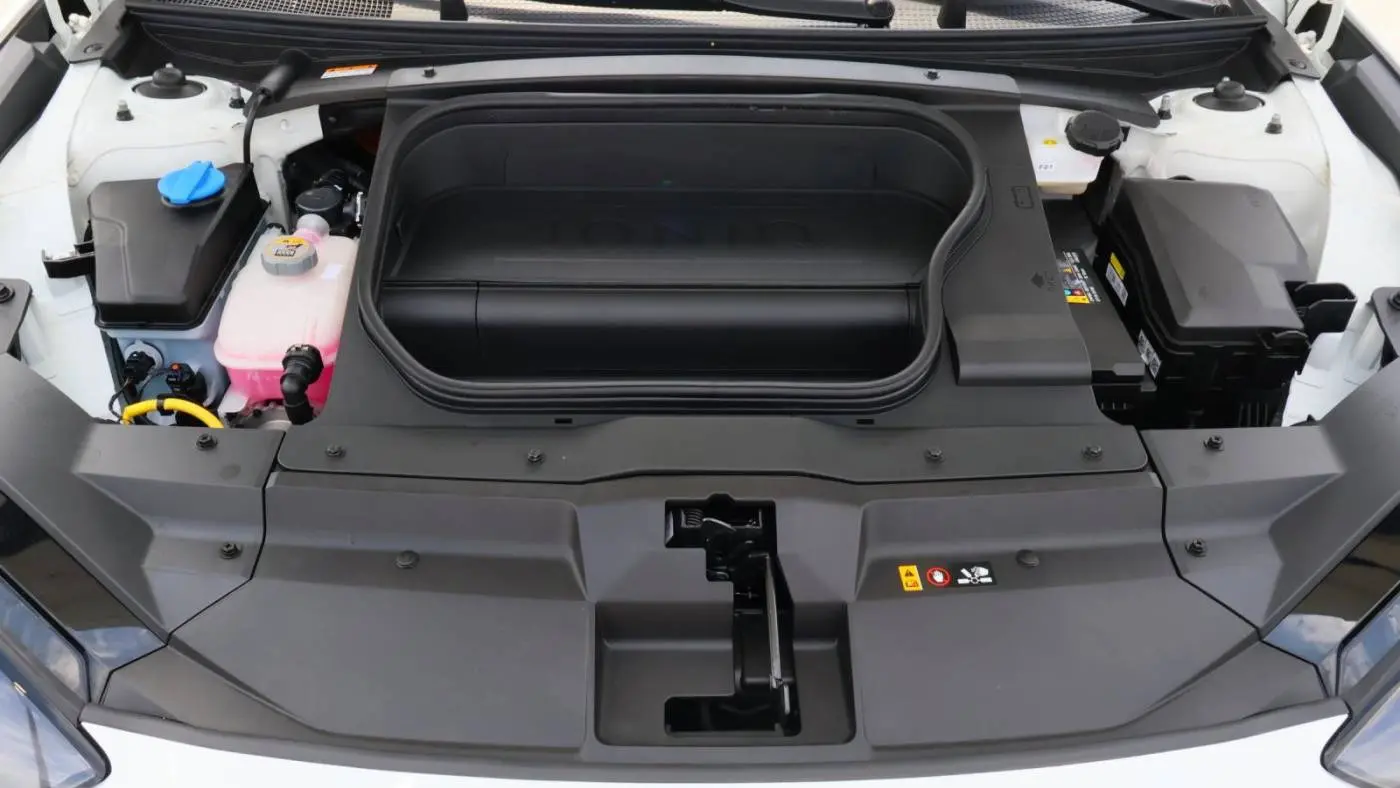 2023 Hyundai IONIQ 6 KMHM54AA9PA020846
