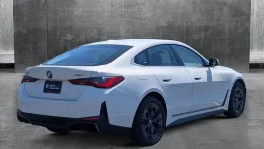 2025 BMW i4 WBY23HD06SFU80973