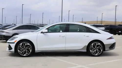 2023 Hyundai IONIQ 6 KMHM54AA9PA020846