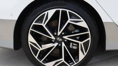 2023 Hyundai IONIQ 6 KMHM54AA9PA020846