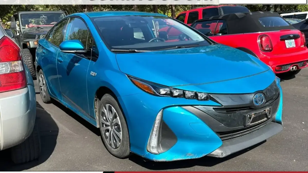 2020 Toyota Prius Prime - Images - 1