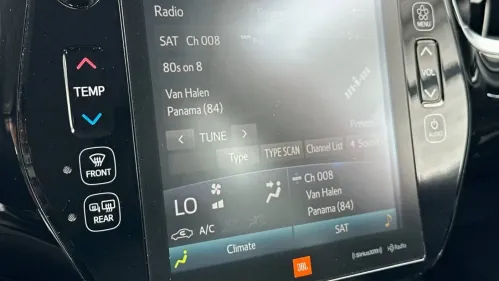 2020 Toyota Prius Prime - Images - 19