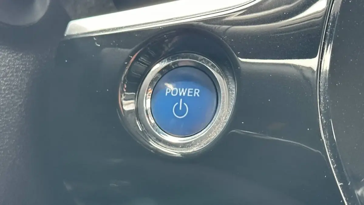 2020 Toyota Prius Prime - Images - 24