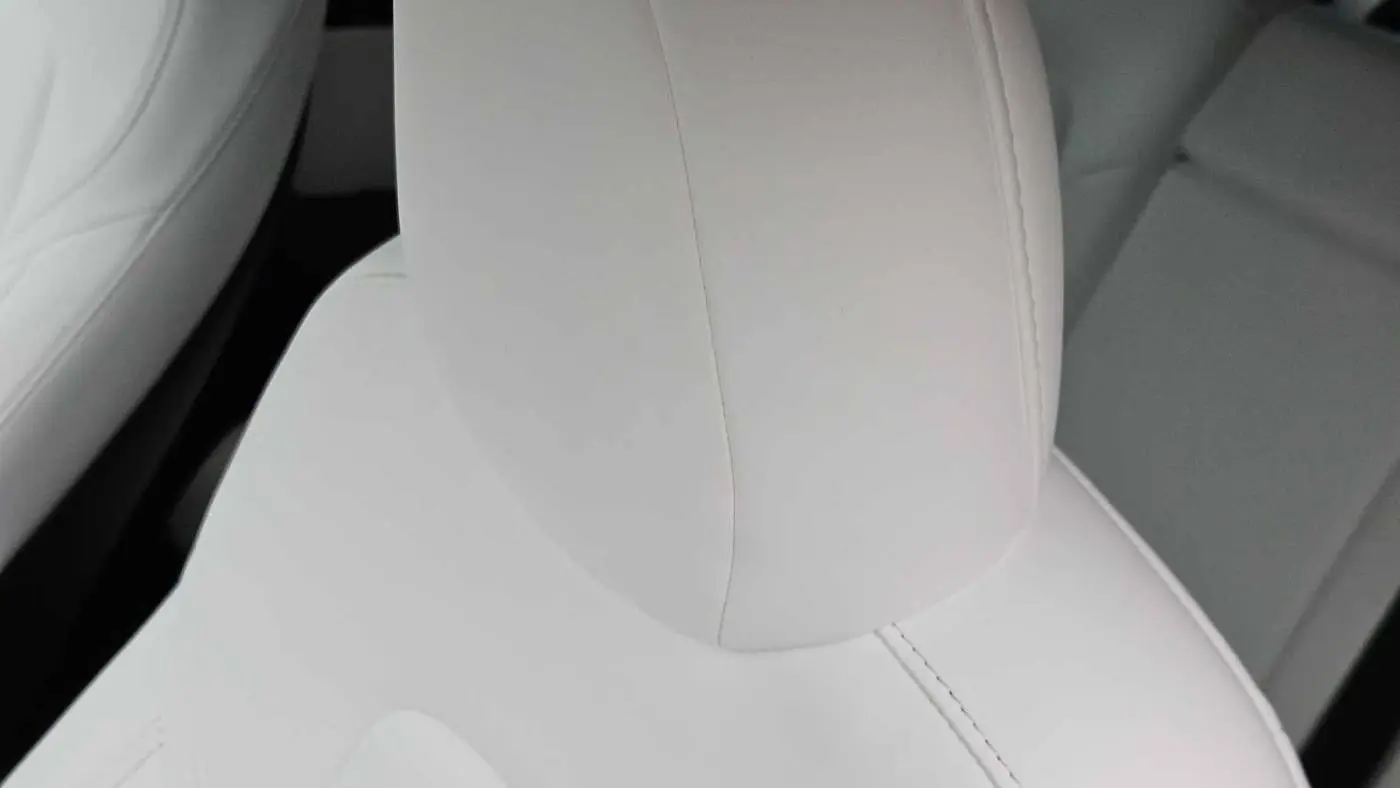 2021 Tesla Model Y 5YJYGAEE3MF252793