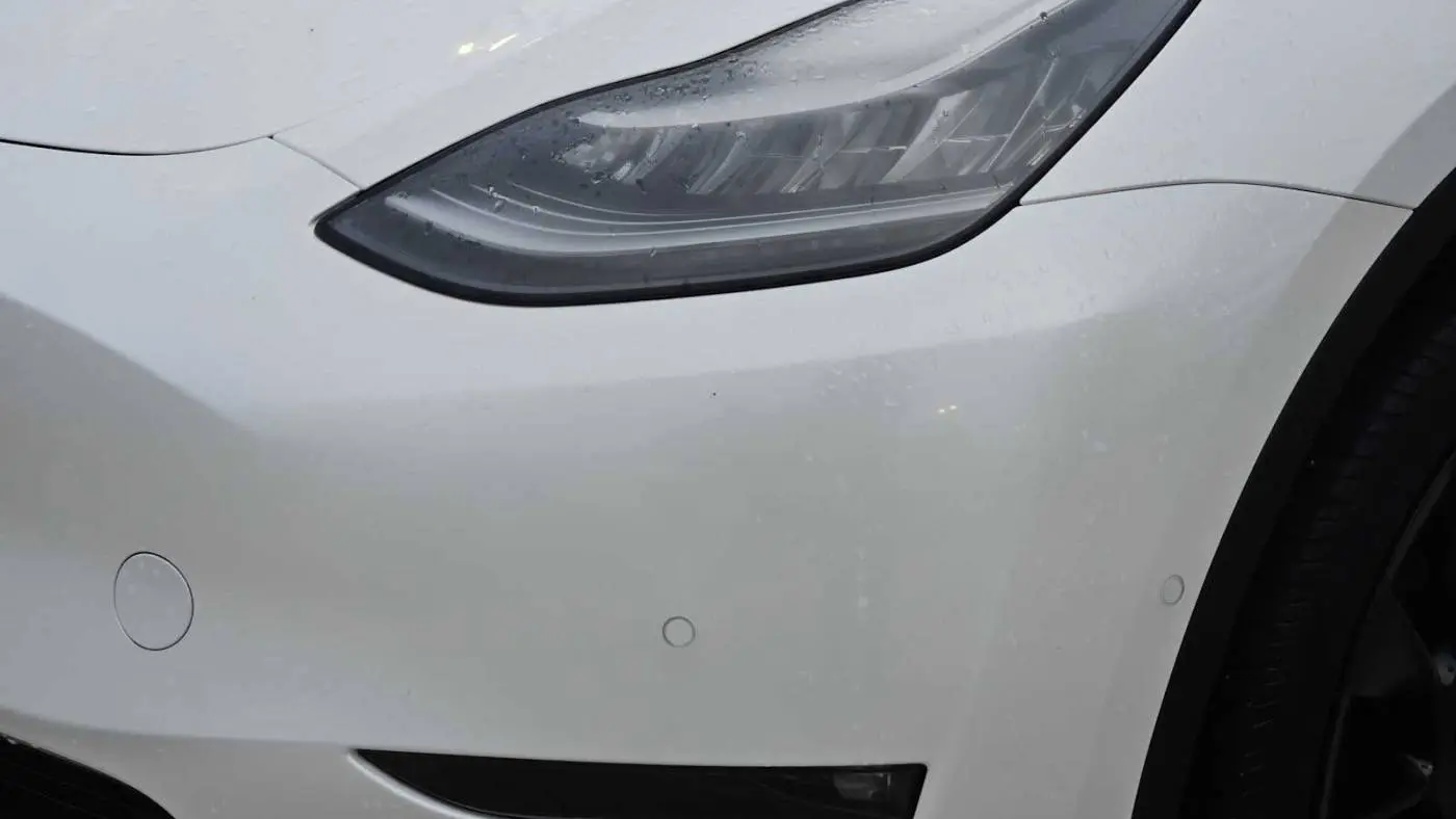 2021 Tesla Model Y 5YJYGAEE3MF252793