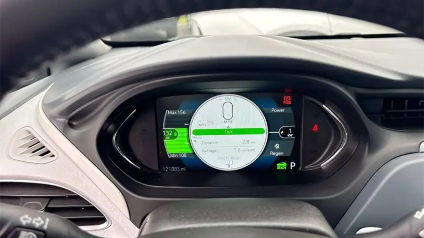 2018 Chevrolet Bolt 1G1FX6S08J4125126
