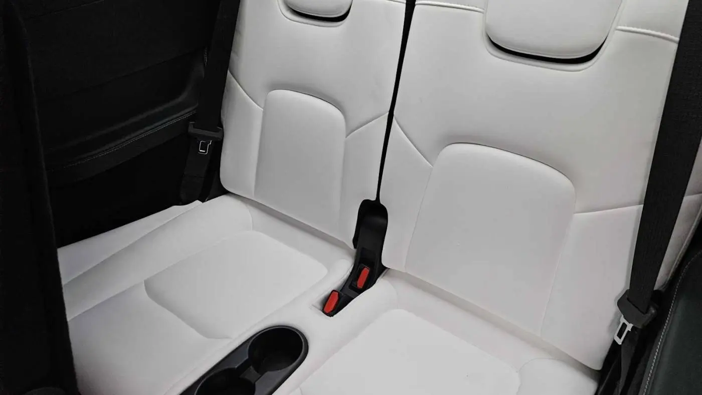 2021 Tesla Model Y 5YJYGAEE3MF252793