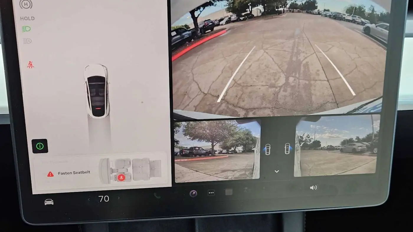 2021 Tesla Model Y 5YJYGAEE3MF252793