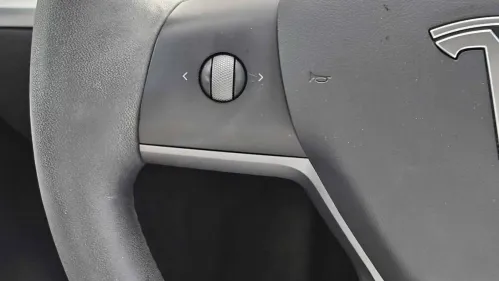 2021 Tesla Model Y 5YJYGAEE3MF252793