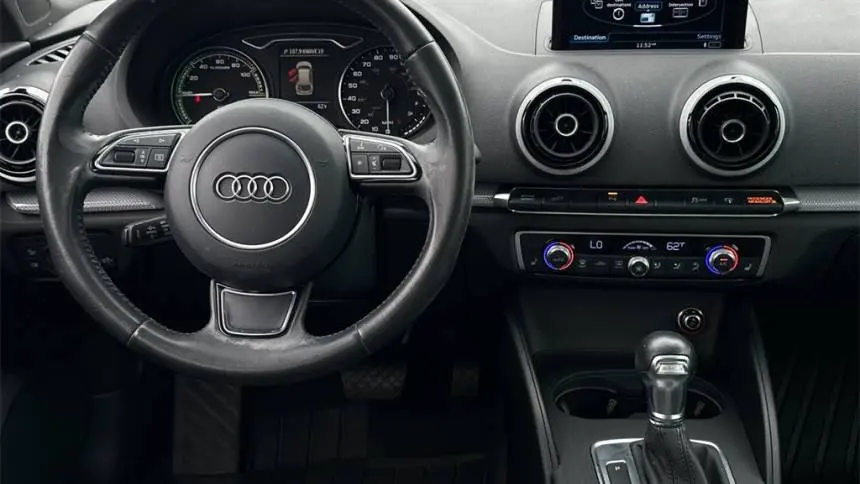2016 Audi A3 Sportback e-tron WAUTPBFF0GA086783