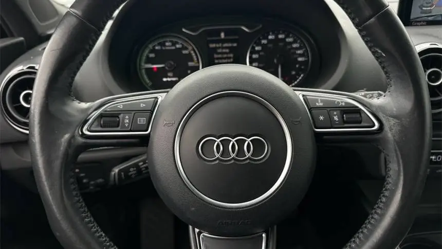 2016 Audi A3 Sportback e-tron WAUTPBFF0GA086783