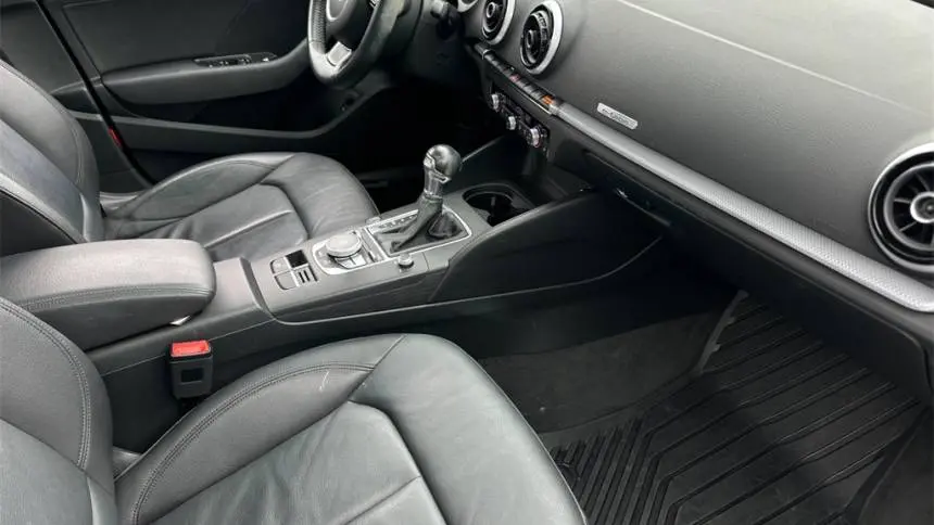 2016 Audi A3 Sportback e-tron WAUTPBFF0GA086783