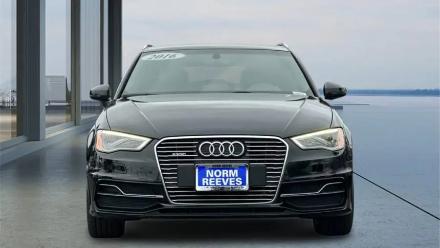 2016 Audi A3 Sportback e-tron WAUTPBFF0GA086783