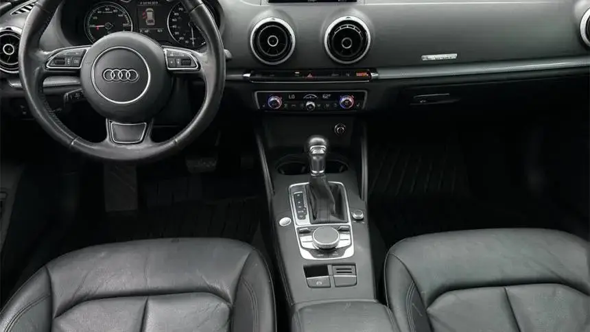 2016 Audi A3 Sportback e-tron - Images - 12