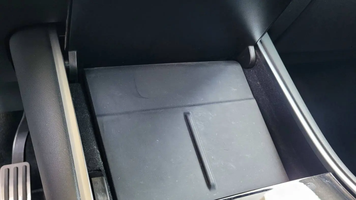 2020 Tesla Model Y 5YJYGDEE7LF059546