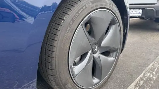 2019 Tesla Model 3 5YJ3E1EA4KF406437