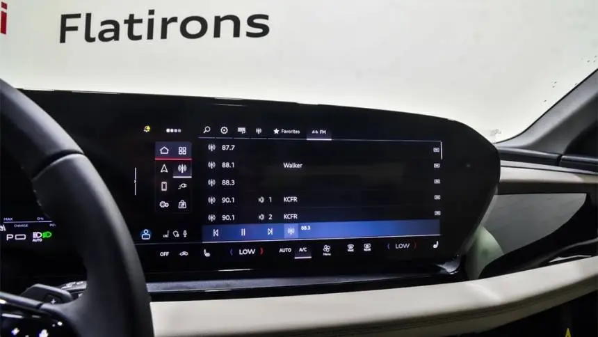 2025 Audi Q6 e-tron WA114BGF6SA035583