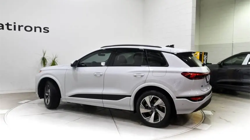2025 Audi Q6 e-tron WA114BGF6SA035583