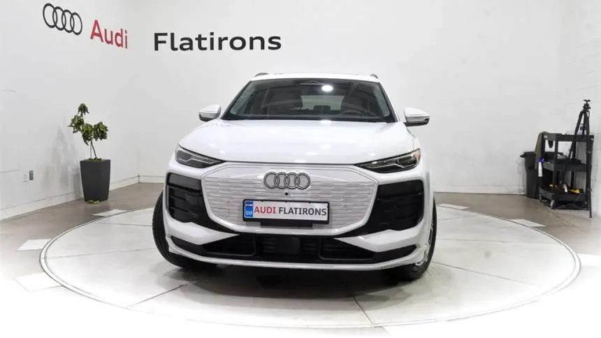 2025 Audi Q6 e-tron WA114BGF6SA035583