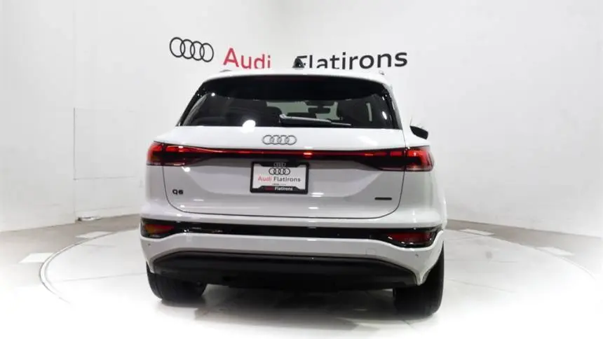 2025 Audi Q6 e-tron WA114BGF6SA035583