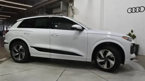 2025 Audi Q6 e-tron WA114BGF6SA035583