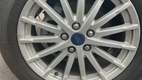2017 Ford Focus 1FADP3R47HL343618