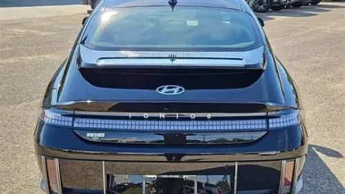 2025 Hyundai IONIQ 6 KMHM34AA5SA088527