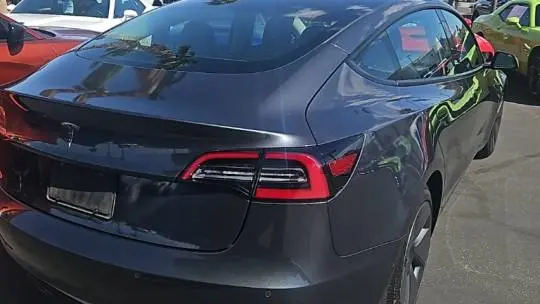 2021 Tesla Model 3 5YJ3E1EA0MF072877