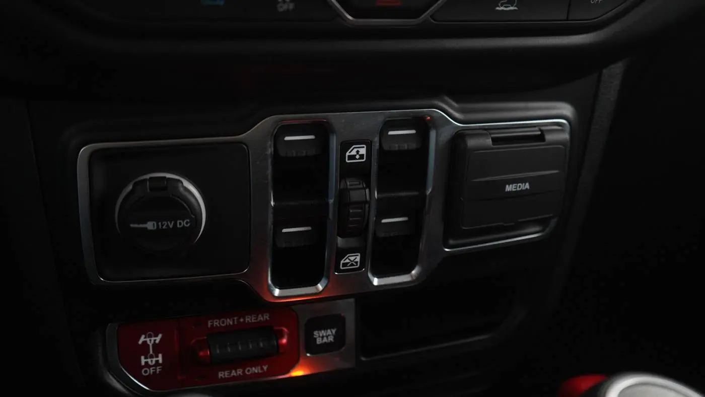 2021 Jeep Wrangler 1C4JJXR61MW799985