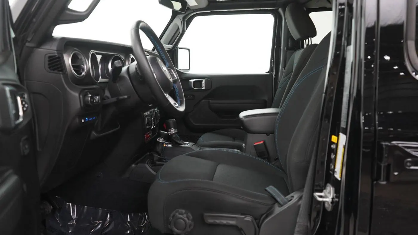 2021 Jeep Wrangler 1C4JJXR61MW799985