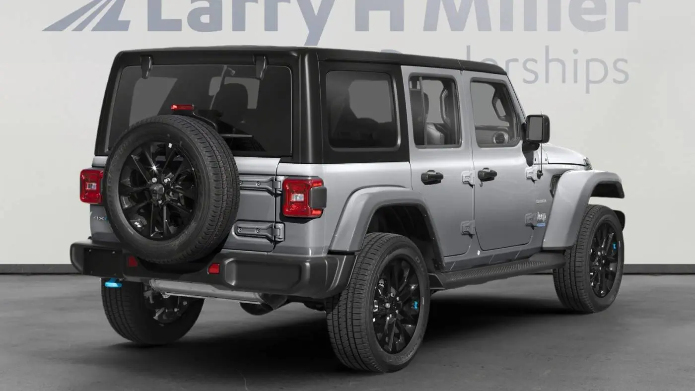 2023 Jeep Wrangler 1C4JJXP6XPW628742