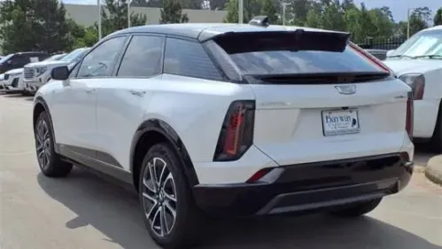 2025 Cadillac OPTIQ 3GYK3EMR3SS214136