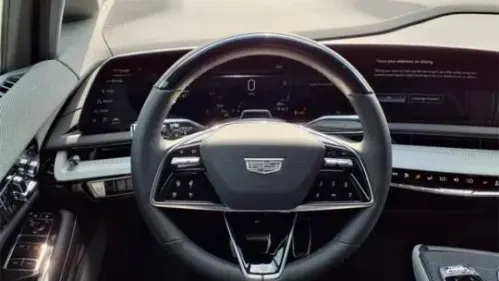 2025 Cadillac OPTIQ 3GYK3EMR3SS214136