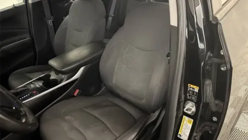 2017 Chevrolet VOLT - Images - 13