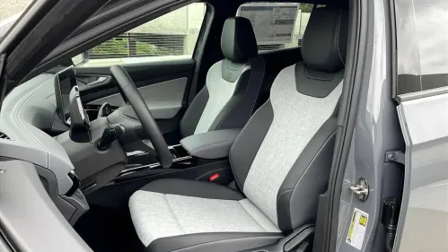 2025 Volkswagen ID.4 1V2CRPE8XSC005149