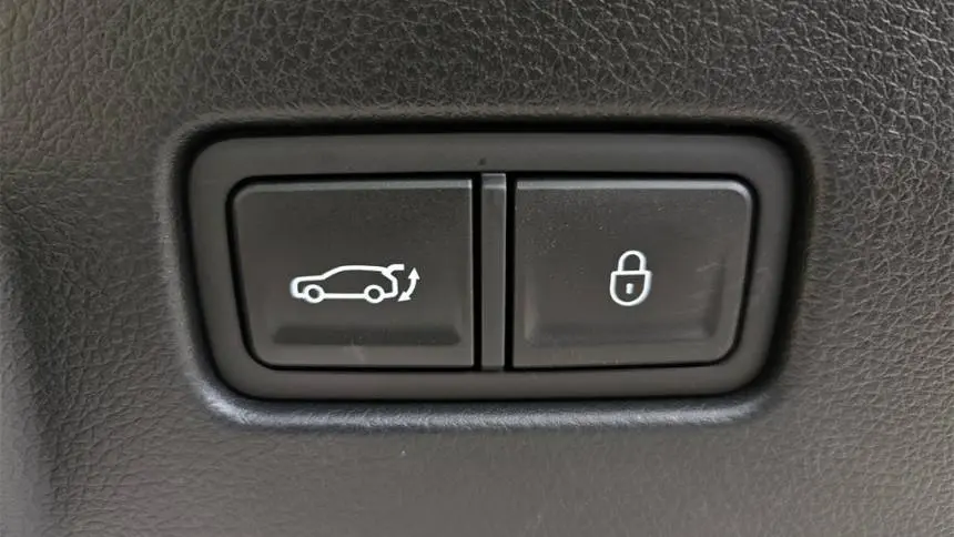 2025 Genesis GV60 KMUKB4SA7SU025311