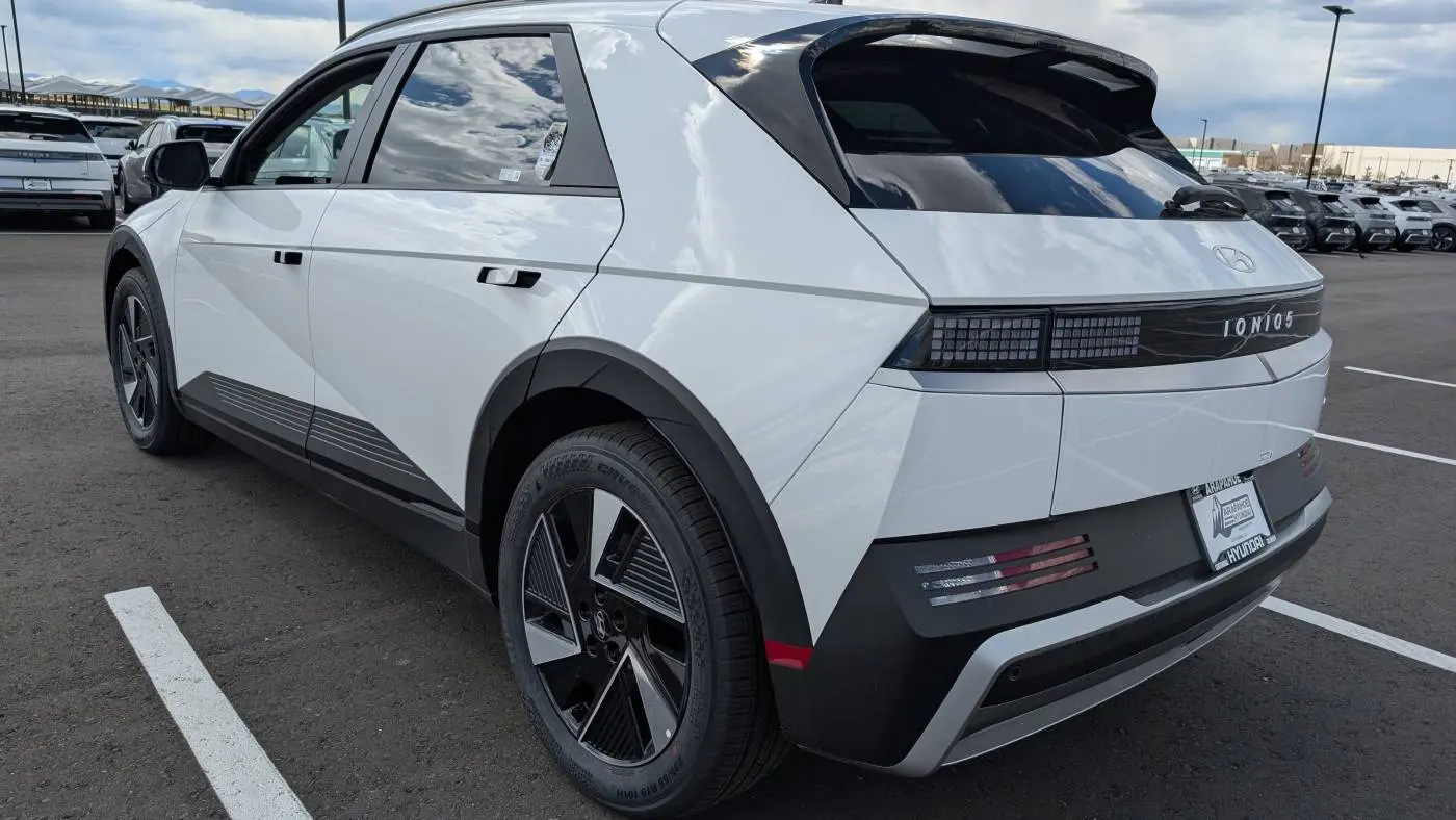 2025 Hyundai IONIQ 5 7YAKNDDC6SY006145
