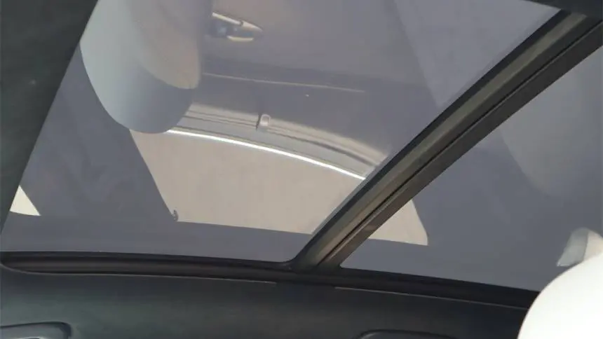 2025 Genesis Electrified GV70 5NMMCET18SH004486