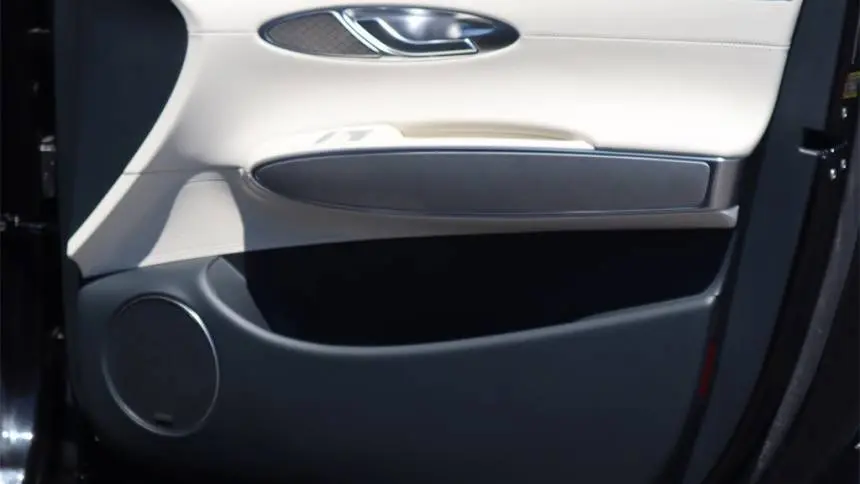 2025 Genesis Electrified GV70 5NMMCET18SH004486