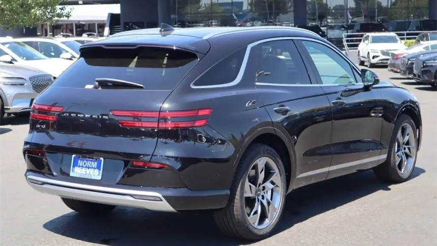 2025 Genesis Electrified GV70 5NMMCET18SH004486