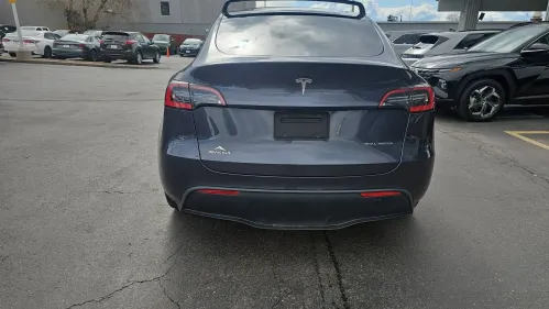 2020 Tesla Model Y 5YJYGDEE0LF052048