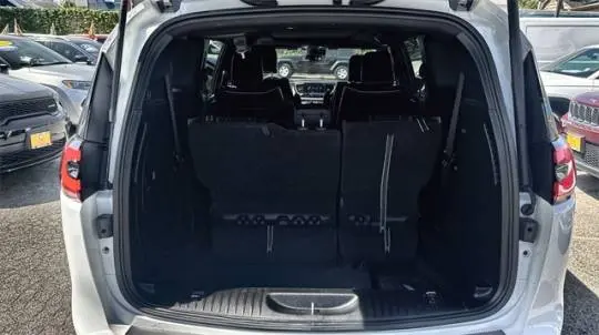 2022 Chrysler Pacifica 2C4RC1S76NR201915