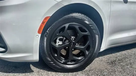 2022 Chrysler Pacifica 2C4RC1S76NR201915