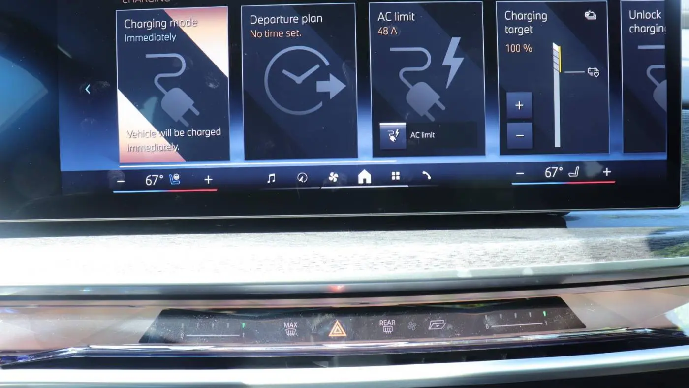 2025 BMW i7 WBY43EJ09SCU88742
