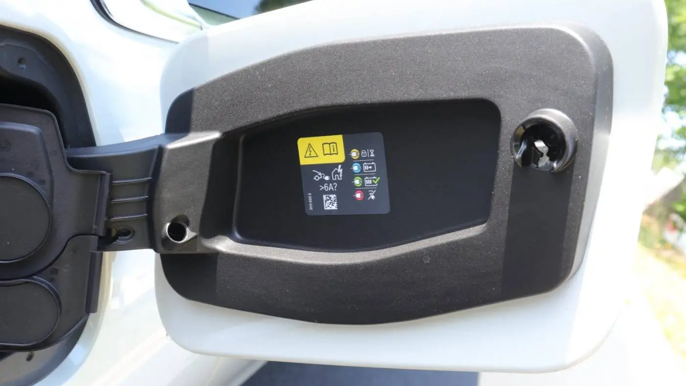 2025 BMW i7 WBY43EJ09SCU88742